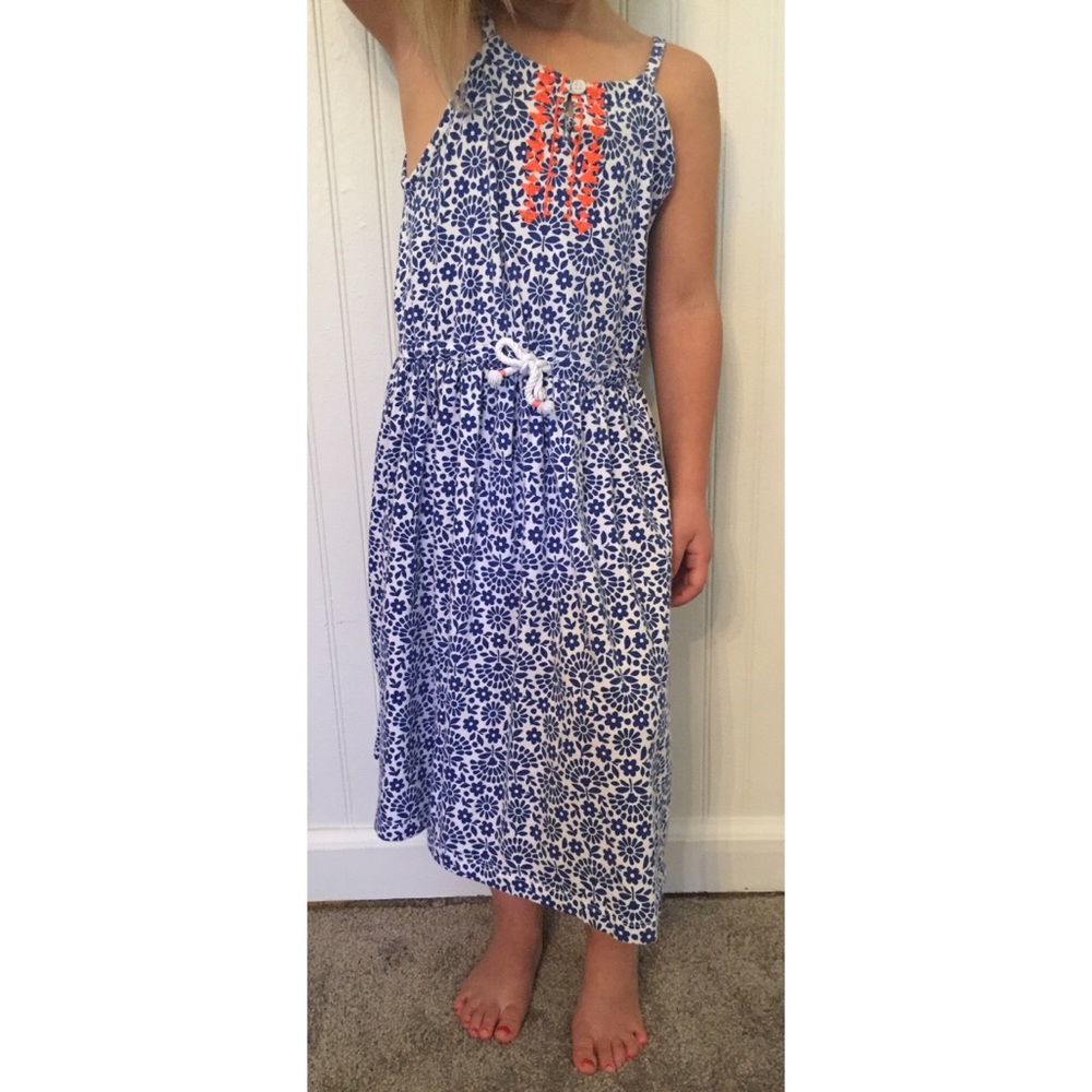 Girls dress